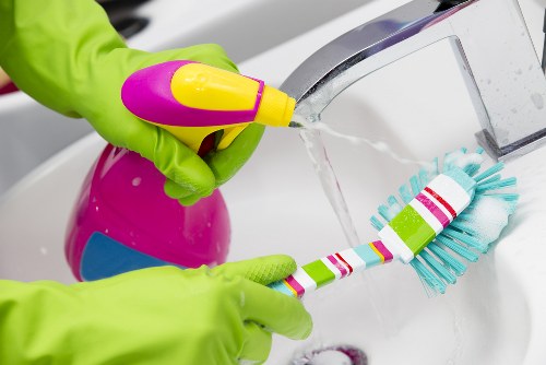 Professional deep cleaning of bathroom surfaces in Stjohnswood