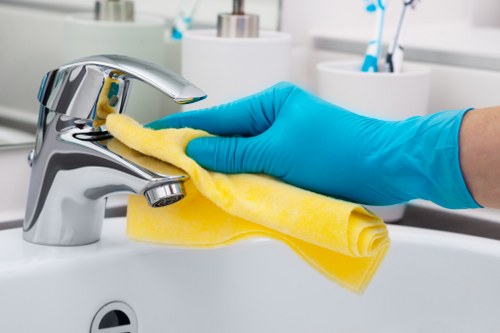 Clearance service handling a flat in Stjohnswood with careful access planning