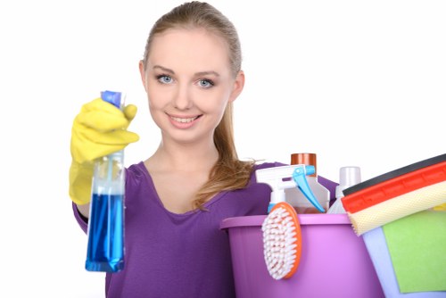 End of tenancy house cleaning in Stjohnswood